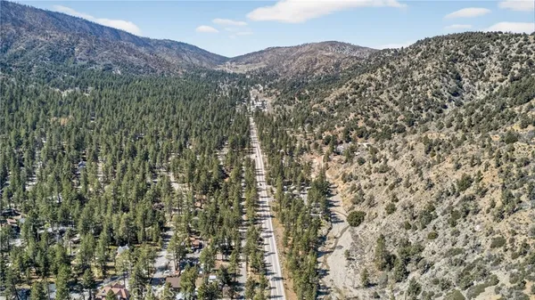 $398,000 | 5806 Victorville Street, Wrightwood, CA 92397