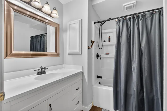 $329,900 | 340 Wood Hills Drive, Concord, MI 49237