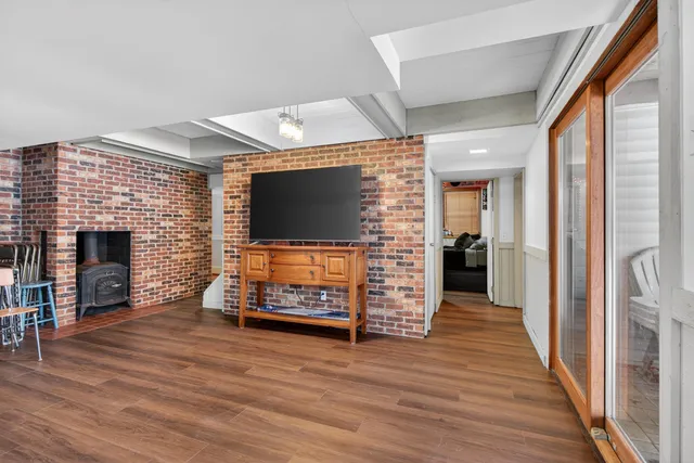 $329,900 | 340 Wood Hills Drive, Concord, MI 49237