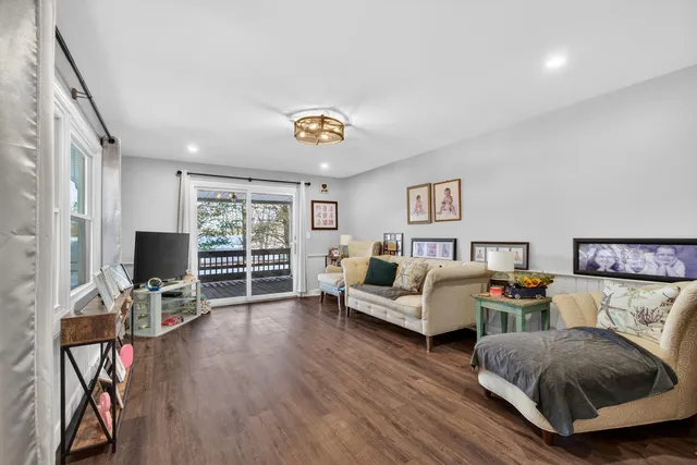 $329,900 | 340 Wood Hills Drive, Concord, MI 49237