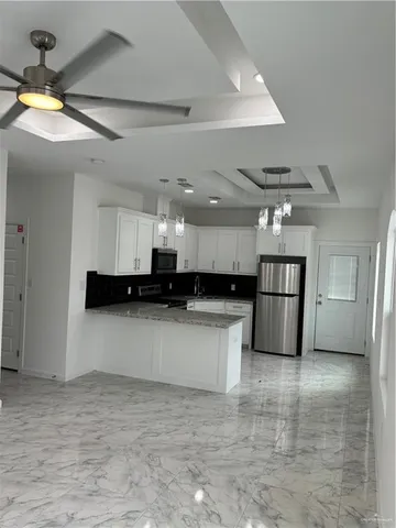 $1,050 | 1012 North Clarence Avenue, Unit 2, Edinburg, TX 78542