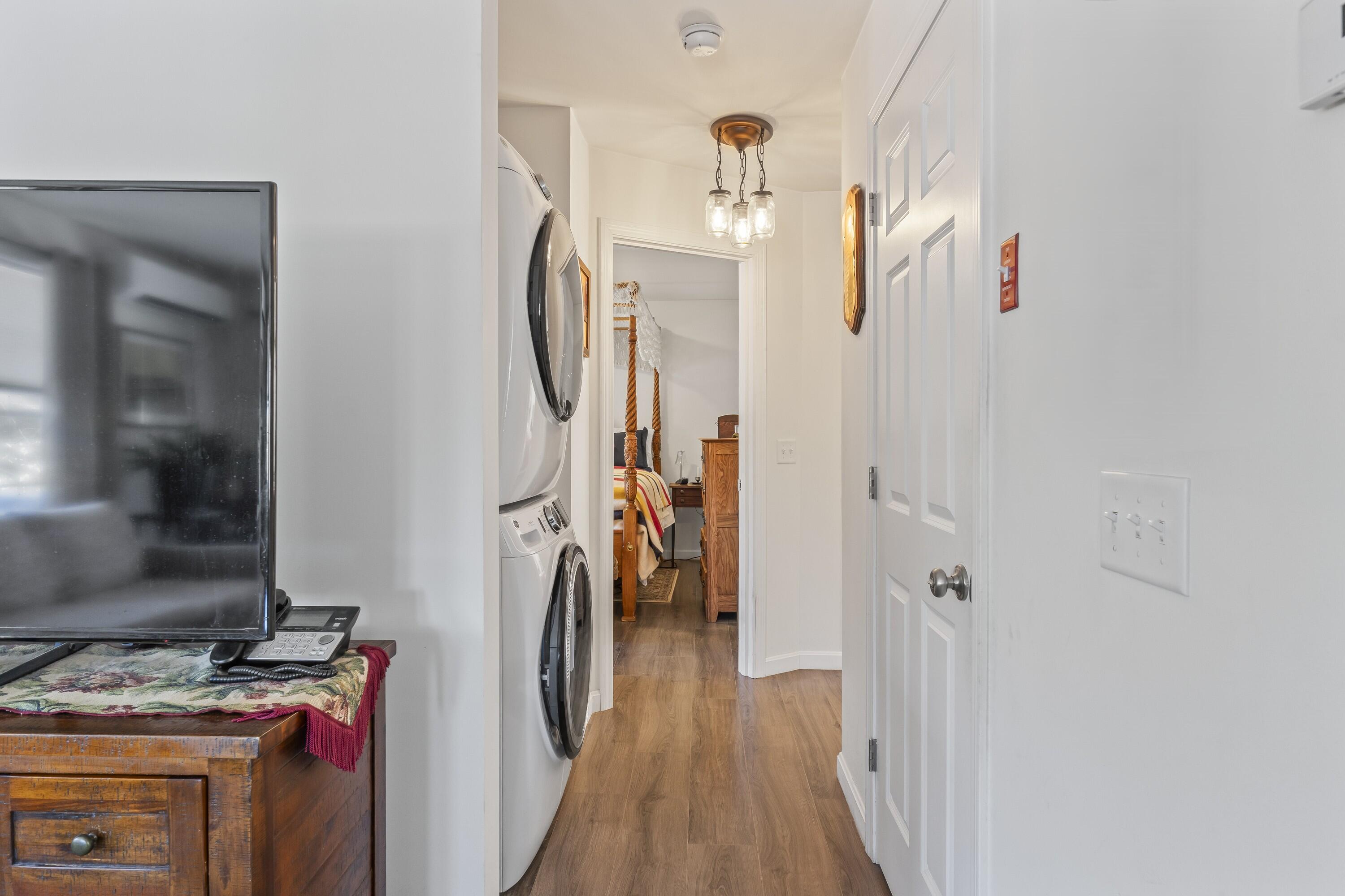 944 North Road Parsonsfield, ME 04047 - Photo 17 of 56 Hall