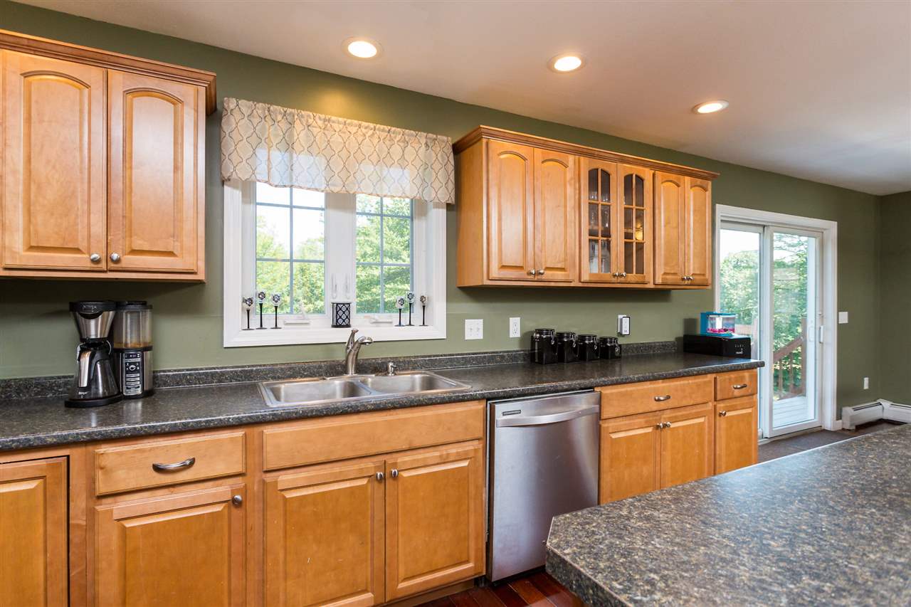 156 Winkley Farm Lane Rochester, NH 03867 - Photo 17 of 40