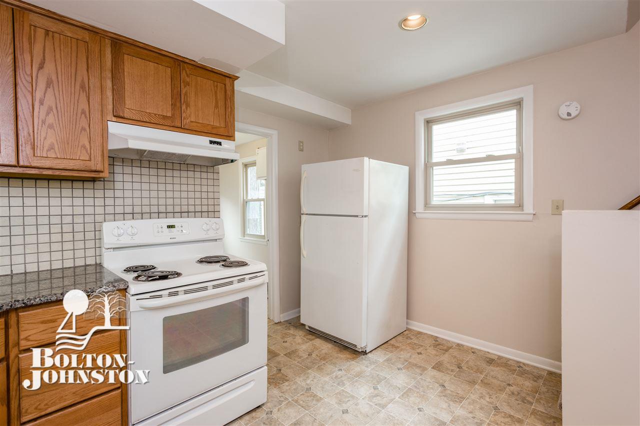 128 Muir Road Grosse Pointe Farms, MI 48236 - Photo 10 of 28