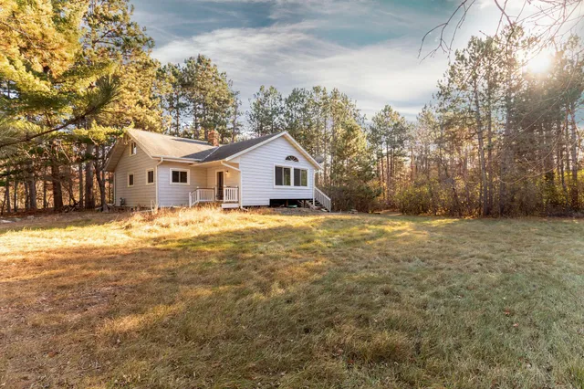 $325,000 | 14867 Lynwood Drive North, Baxter, MN 56425