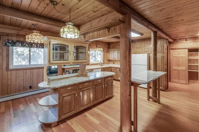 $325,000 | 14867 Lynwood Drive North, Baxter, MN 56425