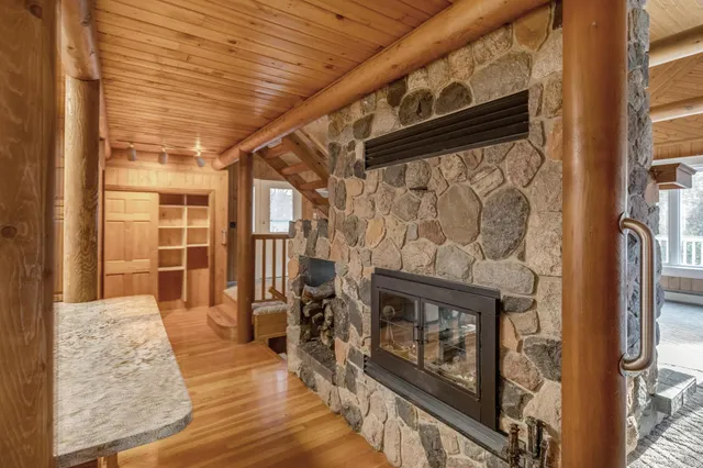 $325,000 | 14867 Lynwood Drive North, Baxter, MN 56425