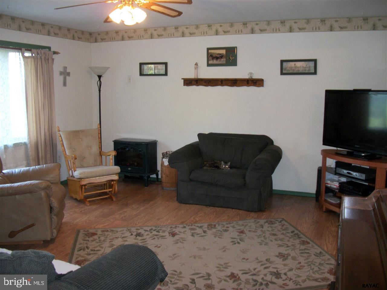 536 Braggtown Road York Springs, PA 17372 - Photo 5 of 20 Gallery Image 5