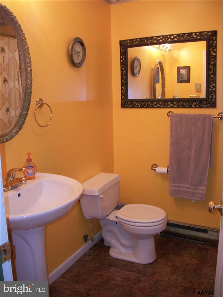 536 Braggtown Road York Springs, PA 17372 - Photo 10 of 20 Gallery Image 10