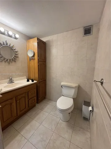 $2,050 | 500 Three Islands Boulevard, Unit 119, Hallandale Beach, FL 33009