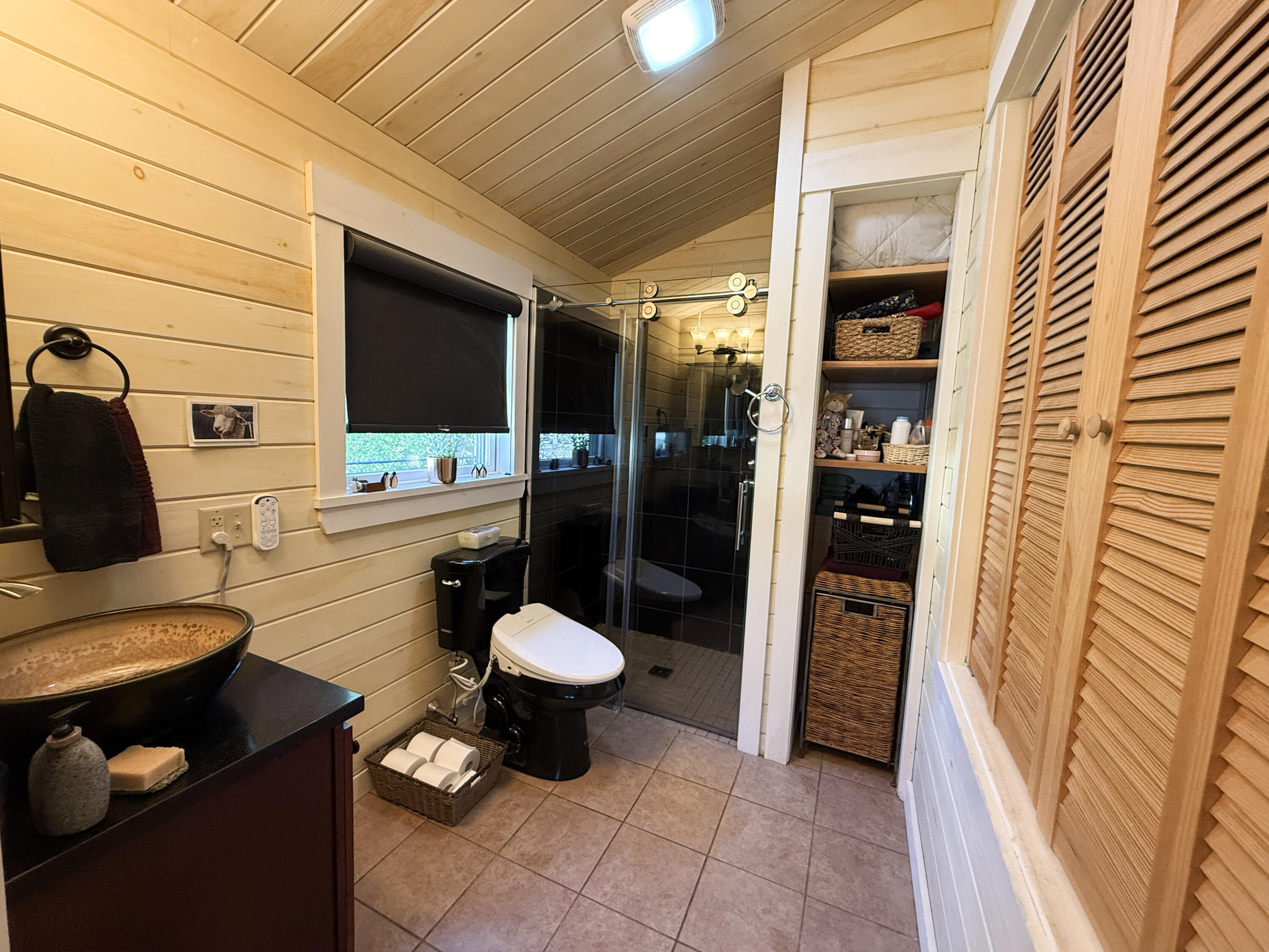 373 Spring Road Augusta, ME 04330 - Photo 20 of 32 Full bathroom