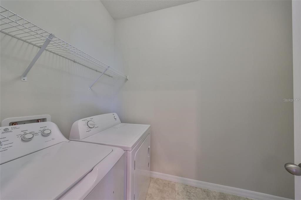 6328 Lantern View Place Apollo Beach, FL 33572 - Photo 18 of 43