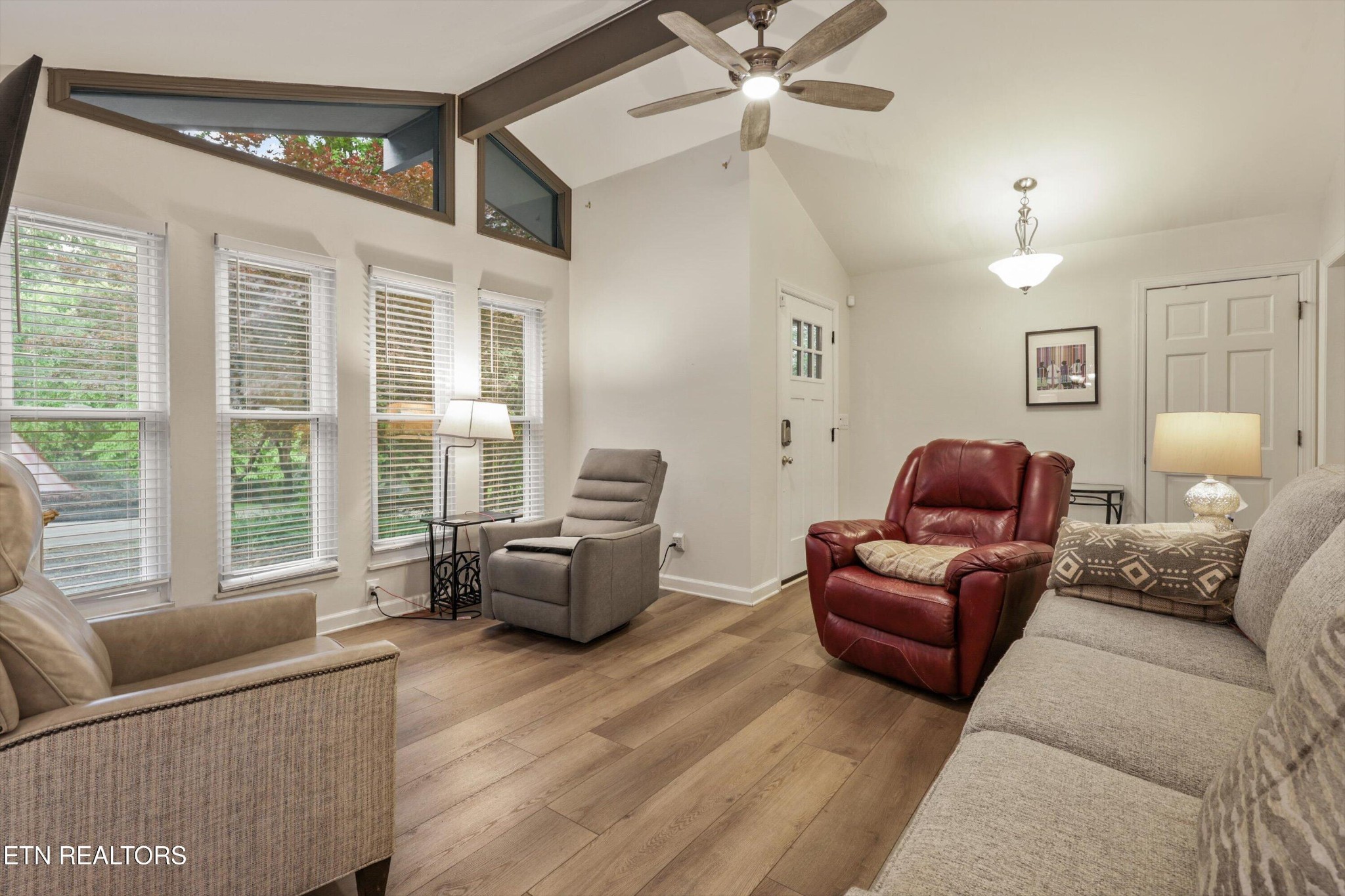 4420 Edgewood Road Louisville, TN 37777 - Photo 13 of 51 Gallery Image 13