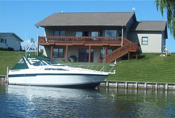 220 Riverside Drive Cheboygan, MI 49721 - Photo 12 of 56 Gallery Image 12