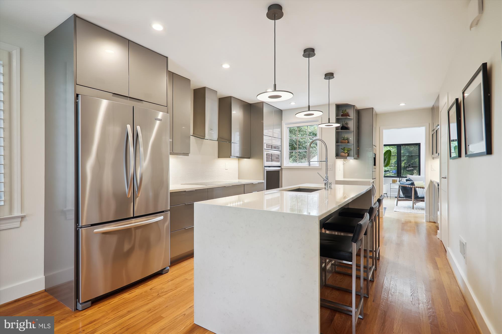 4605 Clemson Road College Park, MD 20740 - Photo 12 of 76 Kitchen w Stainless Steel Appliances