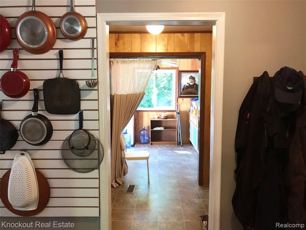 7076 Center Road Mayville, MI 48744 - Photo 10 of 33