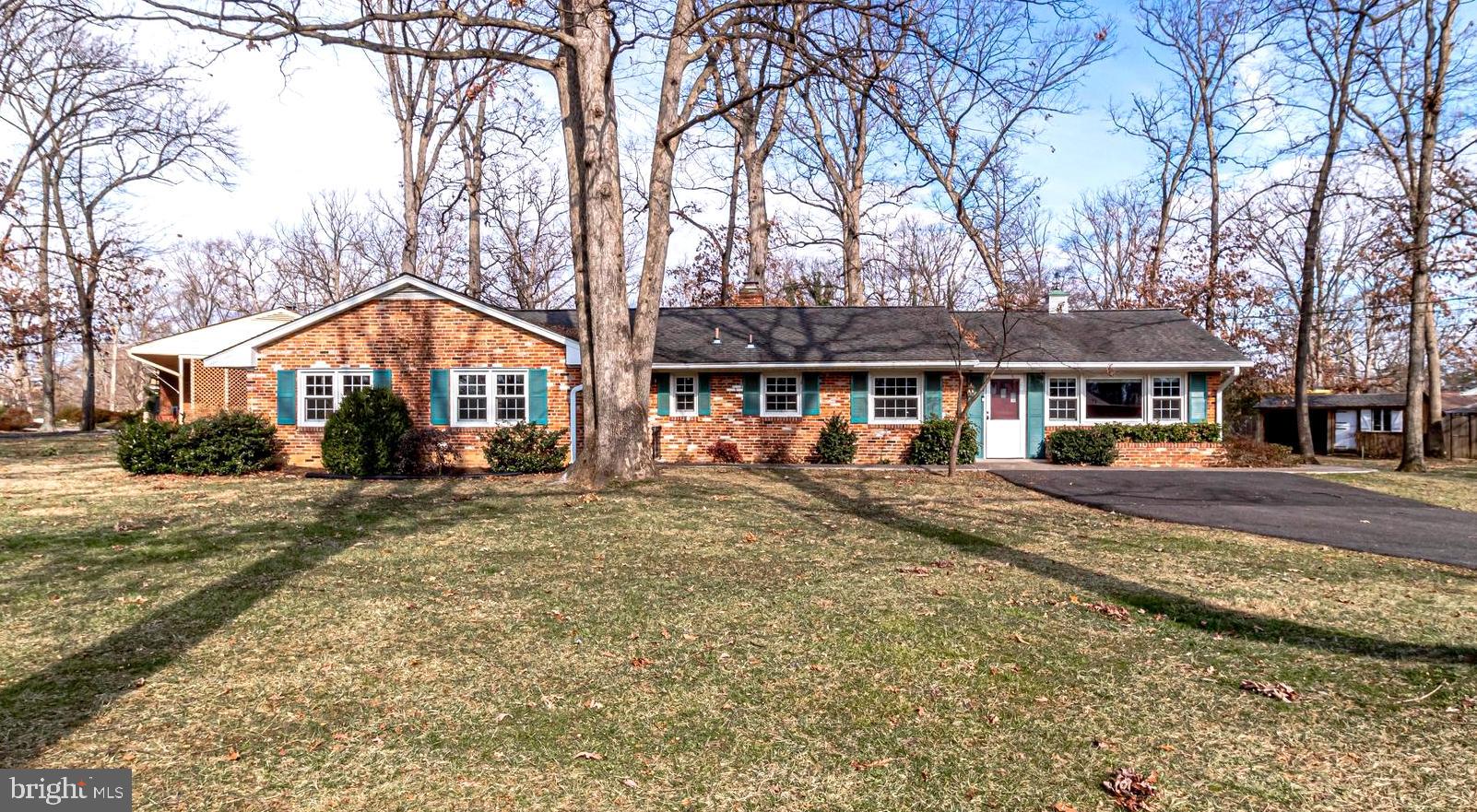 6432 Lignum Street Springfield, VA 22150 - Photo 12 of 89 Gallery Image 12