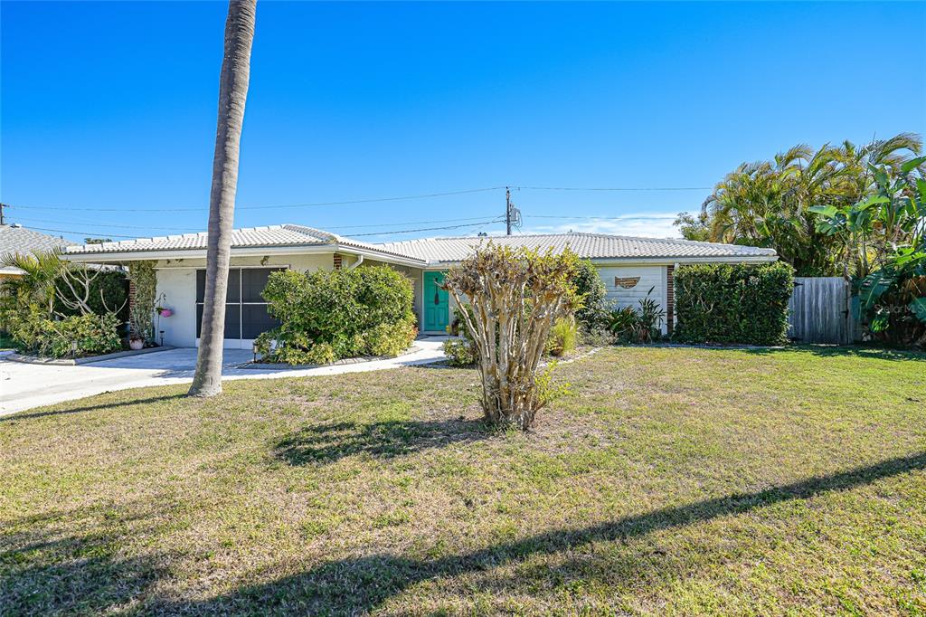 417 Crane Road Venice, FL 34293 - Photo 41 of 52 Gallery Image 41