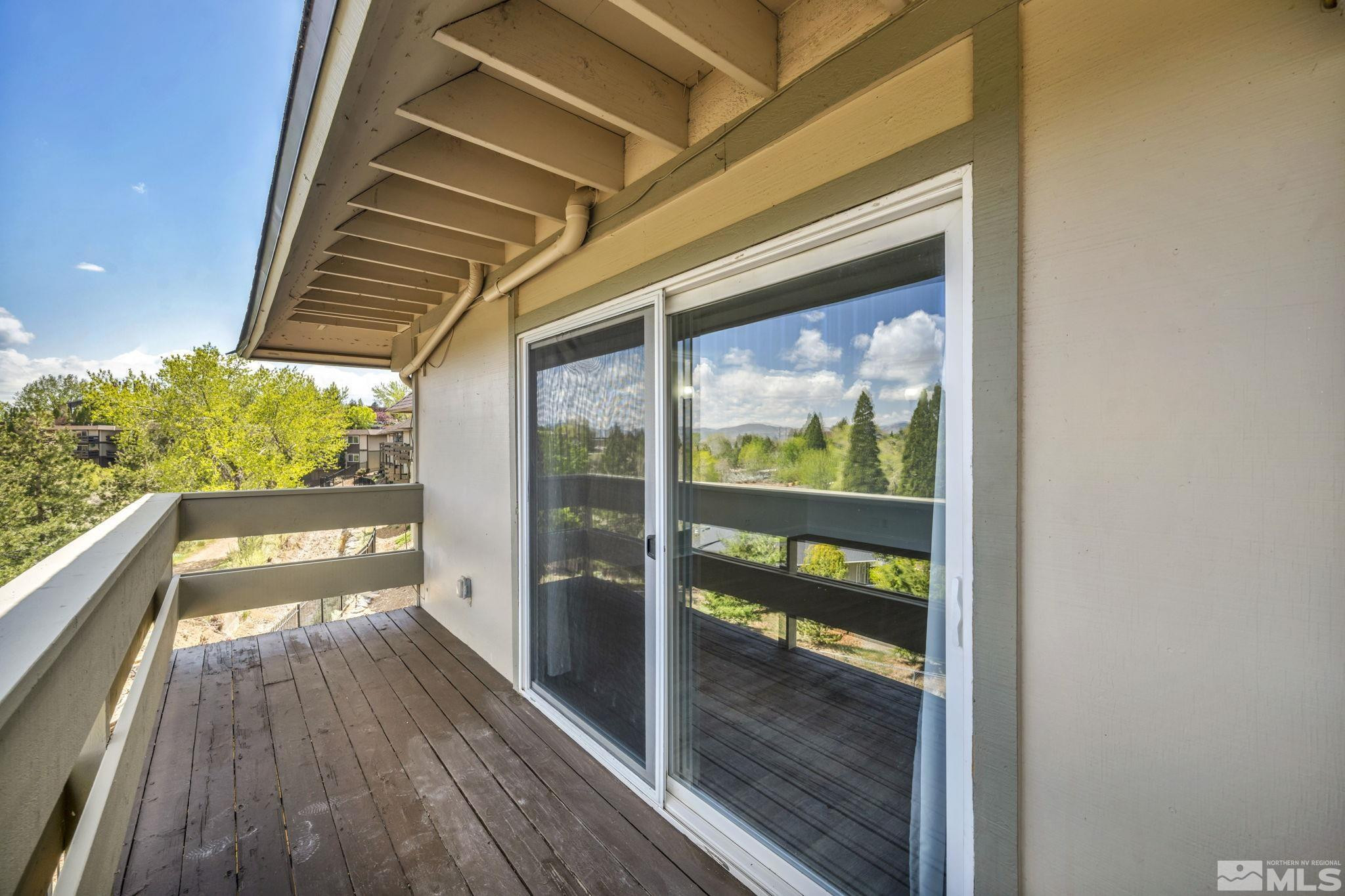 3045 Cashill Boulevard Reno, NV 89509 - Photo 11 of 27 Photo 11