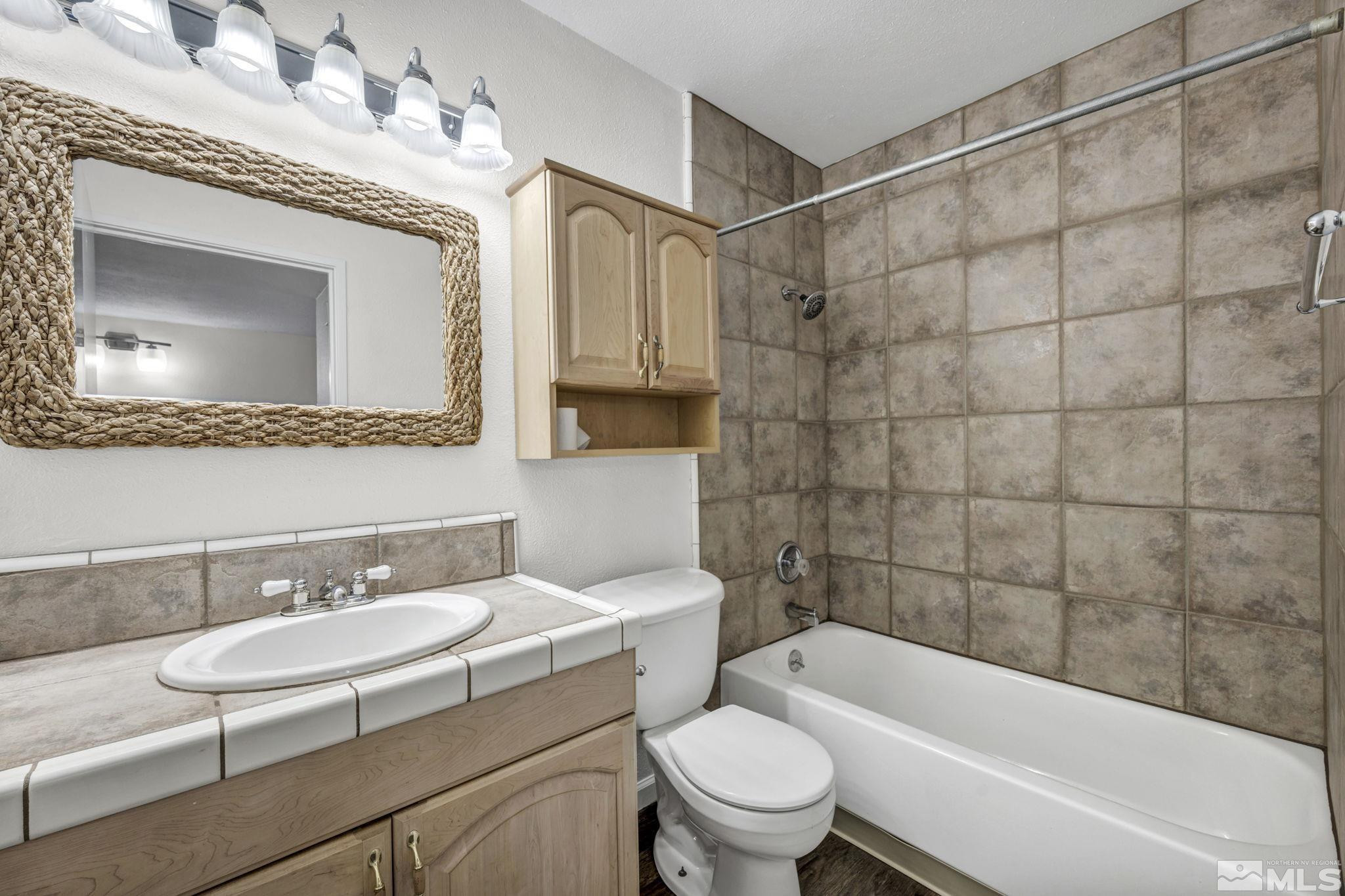 3045 Cashill Boulevard Reno, NV 89509 - Photo 20 of 27 Photo 20