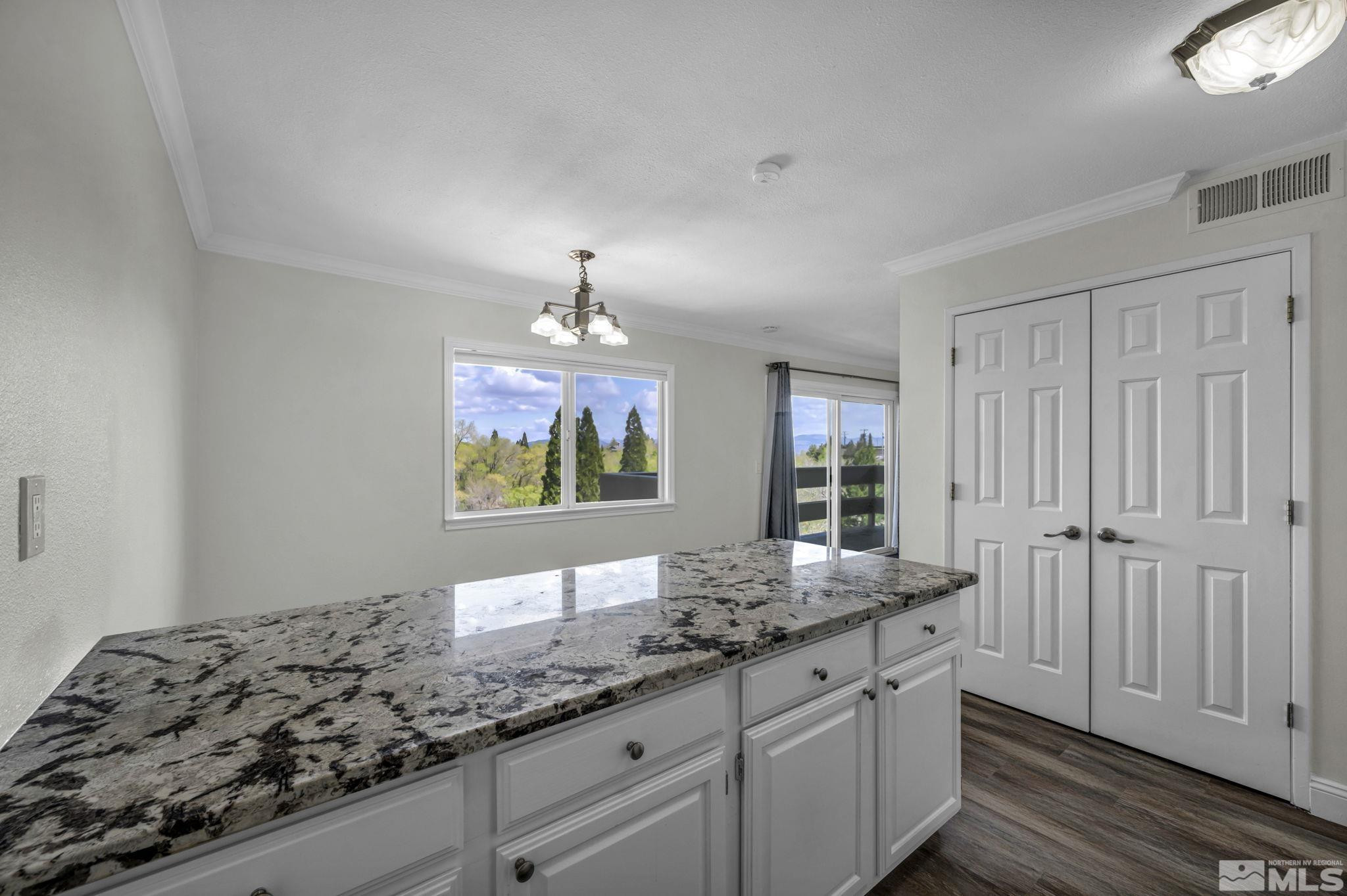 3045 Cashill Boulevard Reno, NV 89509 - Photo 9 of 27 Photo 9