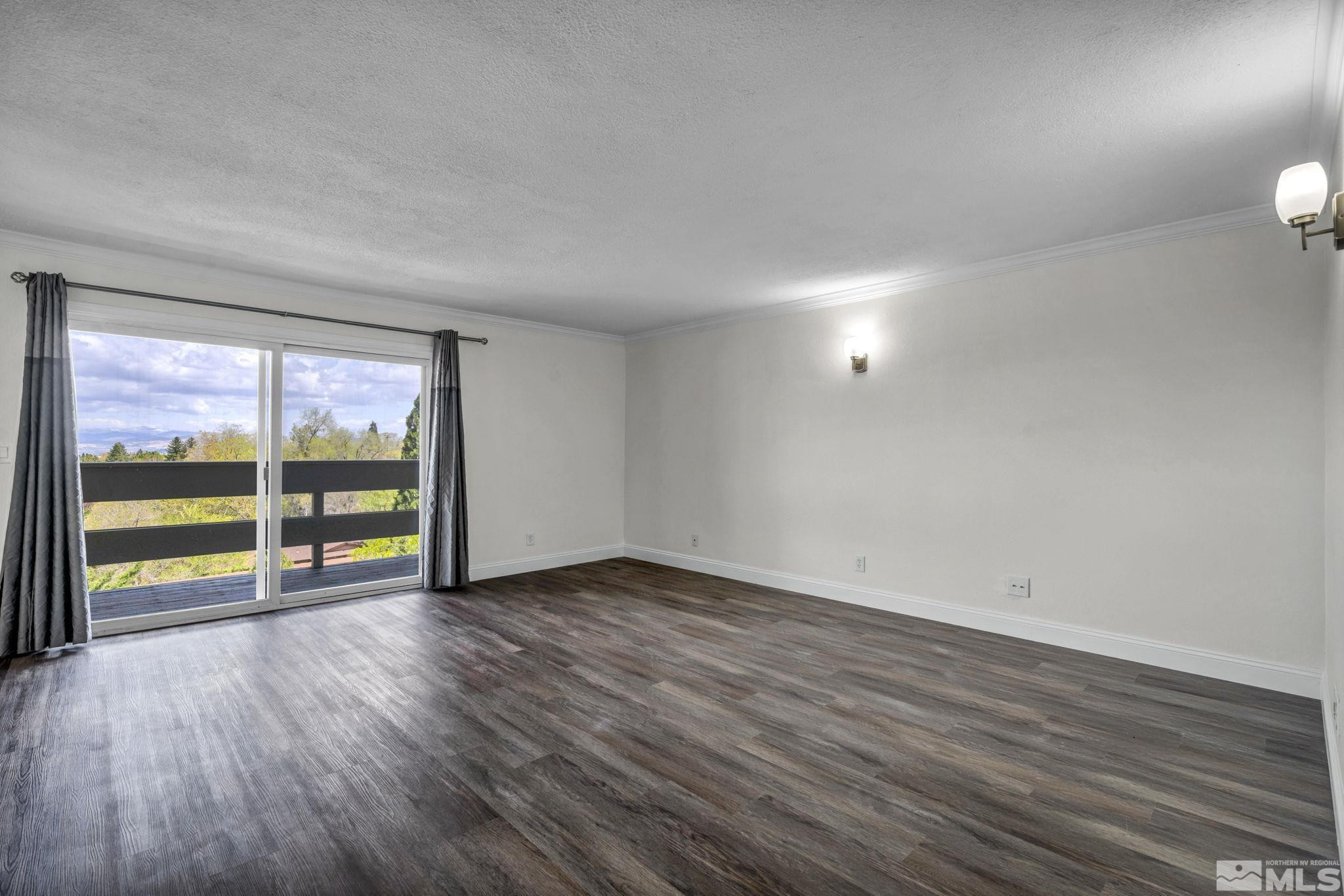 3045 Cashill Boulevard Reno, NV 89509 - Photo 10 of 27 Photo 10