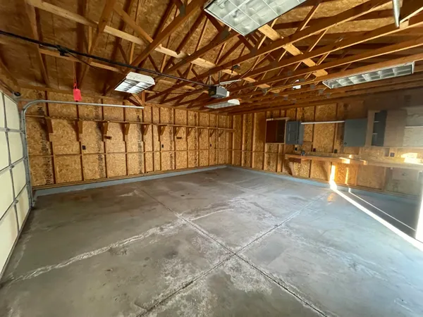 $136,000 | 492 Cottage Grove Avenue, Green Bay, WI 54304
