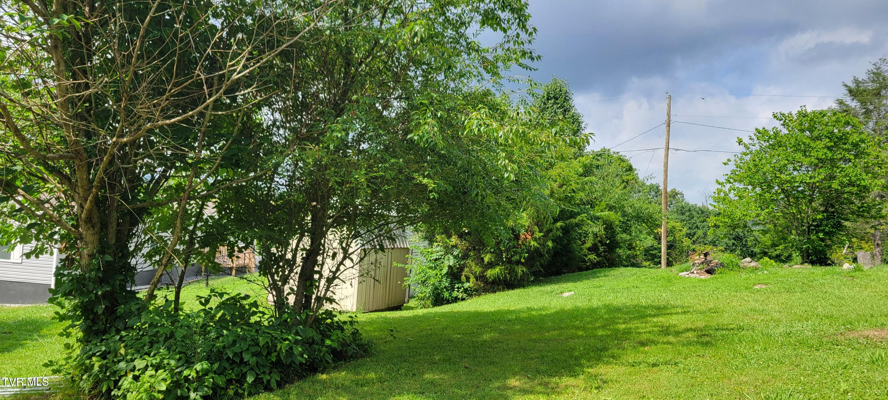 128 Kidwell School Road Greeneville, TN 37745 - Photo 34 of 34 20260708_111729