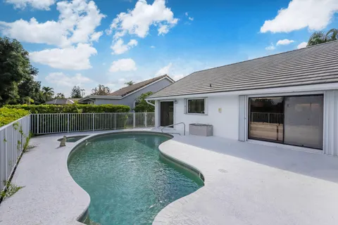 $685,000 | 9476 El Clair Ranch Road, Boynton Beach, FL 33437