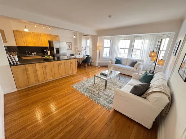 $3,350 | 988 Memorial Drive, Unit 387, Cambridge, MA 02138