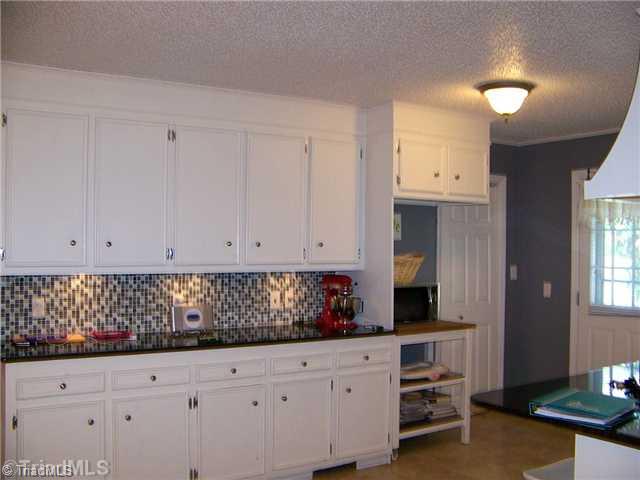 823 Dodson Mill Road Pilot Mountain, NC 27041 - Photo 5 of 16 Kitchen.