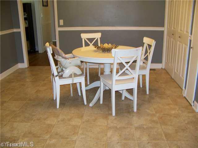 823 Dodson Mill Road Pilot Mountain, NC 27041 - Photo 7 of 16 Dining Room.