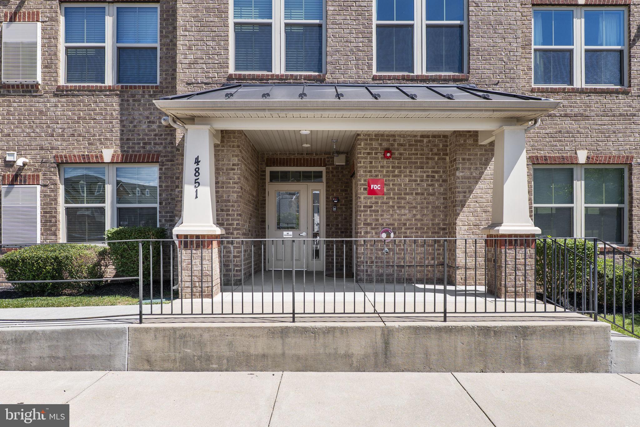 4851 Finnical Way, Unit 301 Frederick, MD 21703 - Photo 2 of 38