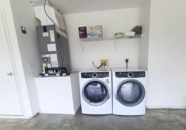 $2,250 | 1632 Southeast Chello Lane, Port St. Lucie, FL 34983