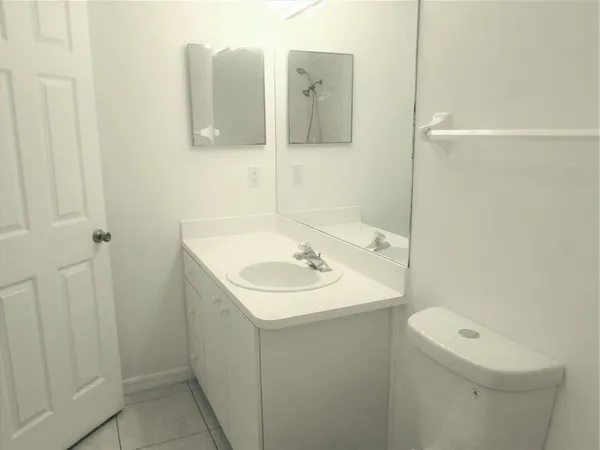 $2,250 | 1632 Southeast Chello Lane, Port St. Lucie, FL 34983