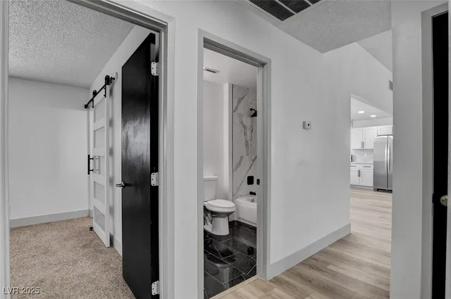 $1,995 | 4012 North Mira Lane, Las Vegas, NV 89108