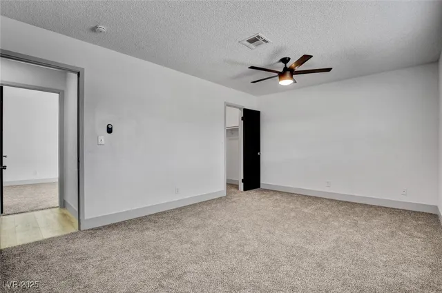 $1,995 | 4012 North Mira Lane, Las Vegas, NV 89108