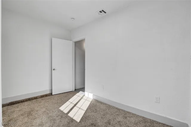 $1,995 | 4012 North Mira Lane, Las Vegas, NV 89108