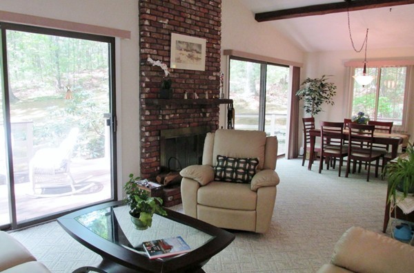 21 Stowe Road Grafton, MA 01519 - Photo 4 of 30 Gallery Image 4