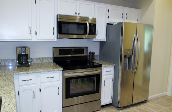 21 Stowe Road Grafton, MA 01519 - Photo 7 of 30 Gallery Image 7