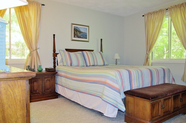 21 Stowe Road Grafton, MA 01519 - Photo 10 of 30 Gallery Image 10