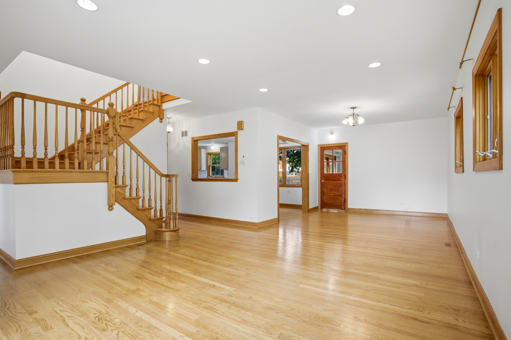 1236 Brophy Avenue Park Ridge, IL 60068 - Photo 12 of 33