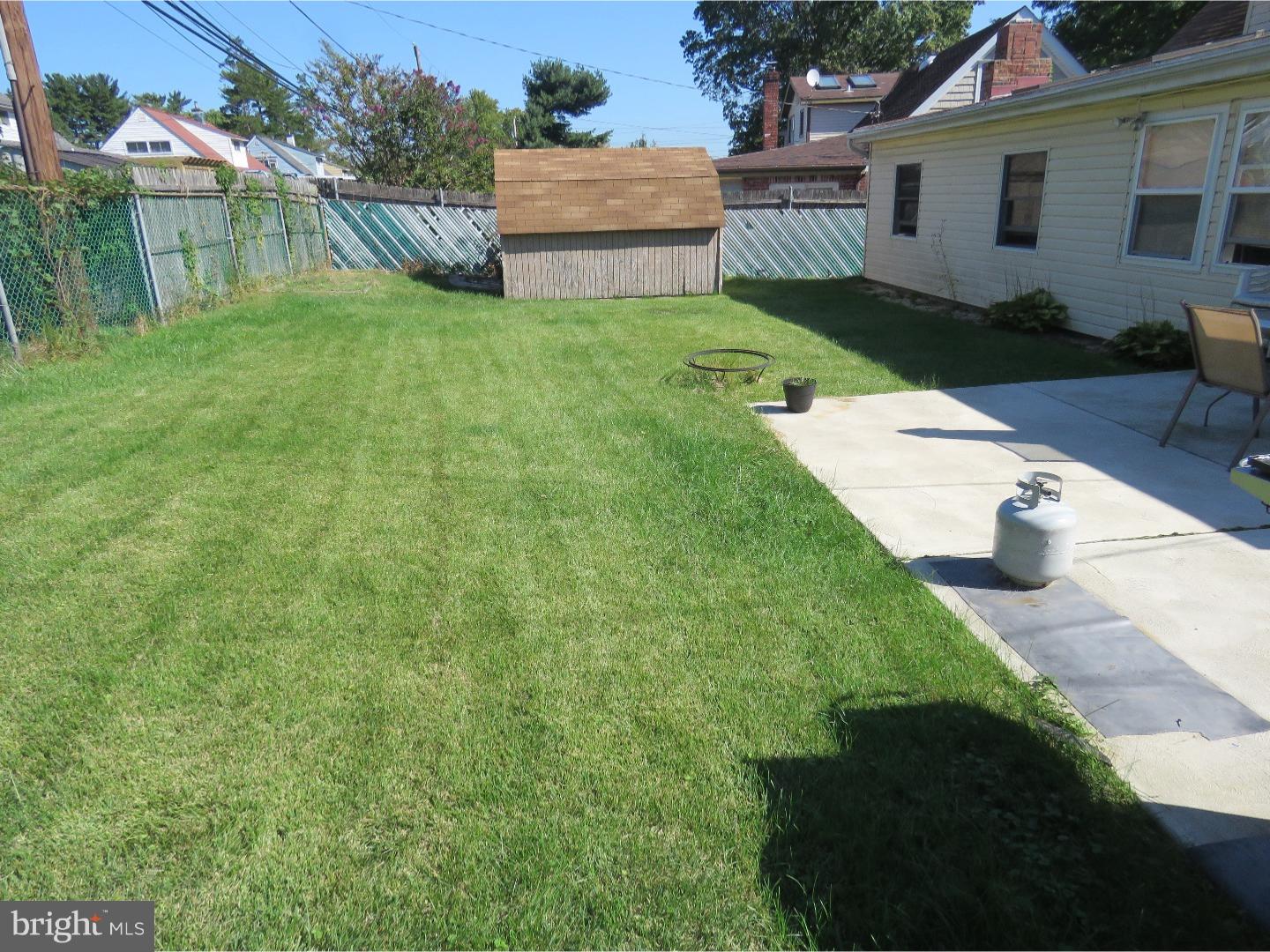 43 Violet Road Levittown, PA 19057 - Photo 14 of 15