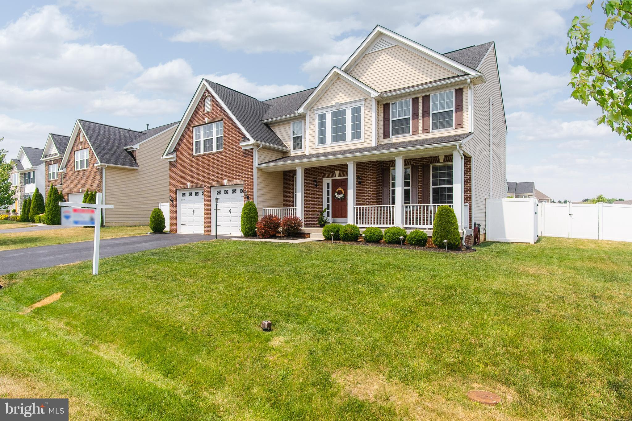 18903 Maple Valley Circle Hagerstown, MD 21742 - Photo 2 of 60