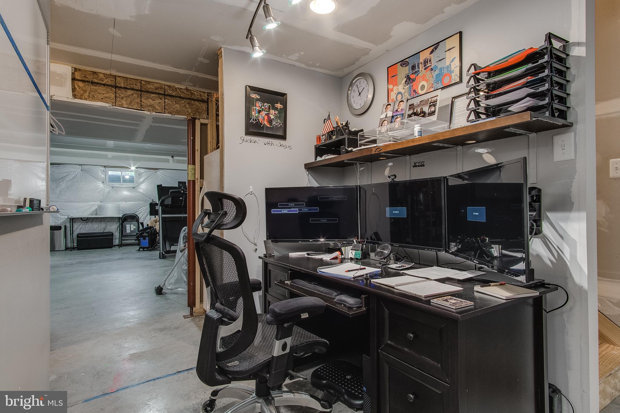 18903 Maple Valley Circle Hagerstown, MD 21742 - Photo 39 of 60