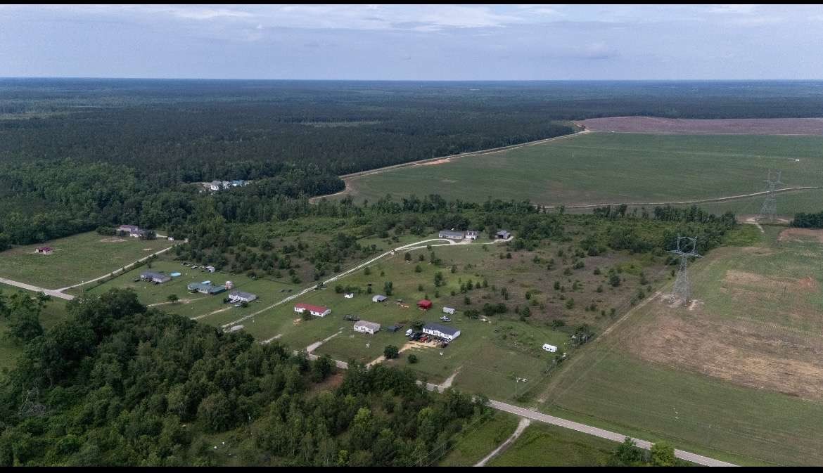 1278 Mark Walden Road Blythe, GA 30805 - Photo 10 of 56 Gallery Image 10