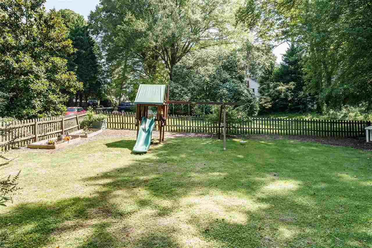 1228 Banbury Road Raleigh, NC 27607 - Photo 28 of 28 Exterior Back