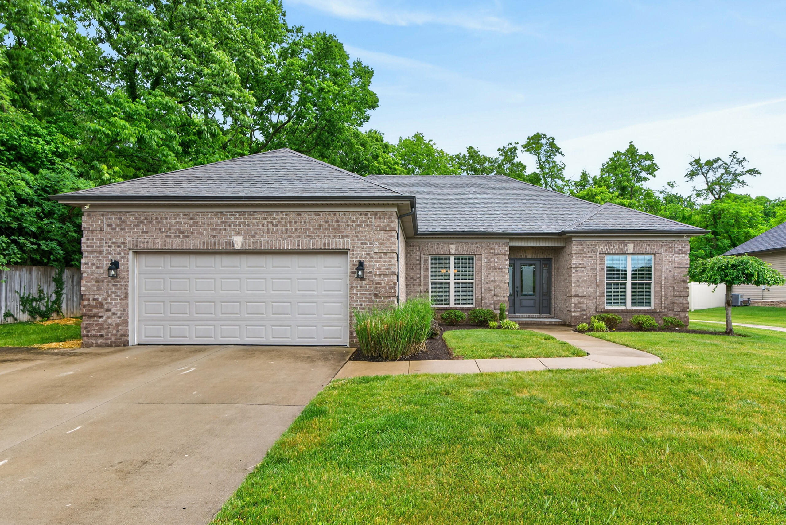 508 Raven Road Versailles, KY 40383 - Photo 1 of 38 508raven01