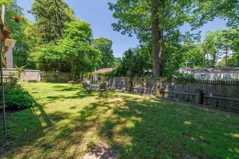 $689,988 | 9 North Court, Bayville, NY 11709