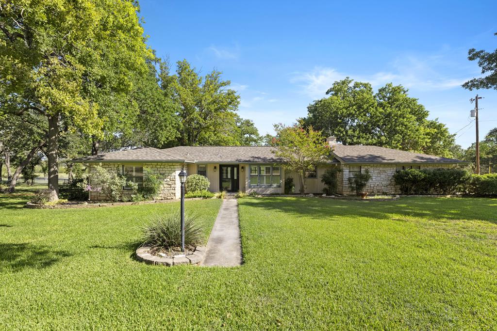 20 Oak Haven Road Fredericksburg, TX 78624 - Photo 1 of 27 Main View